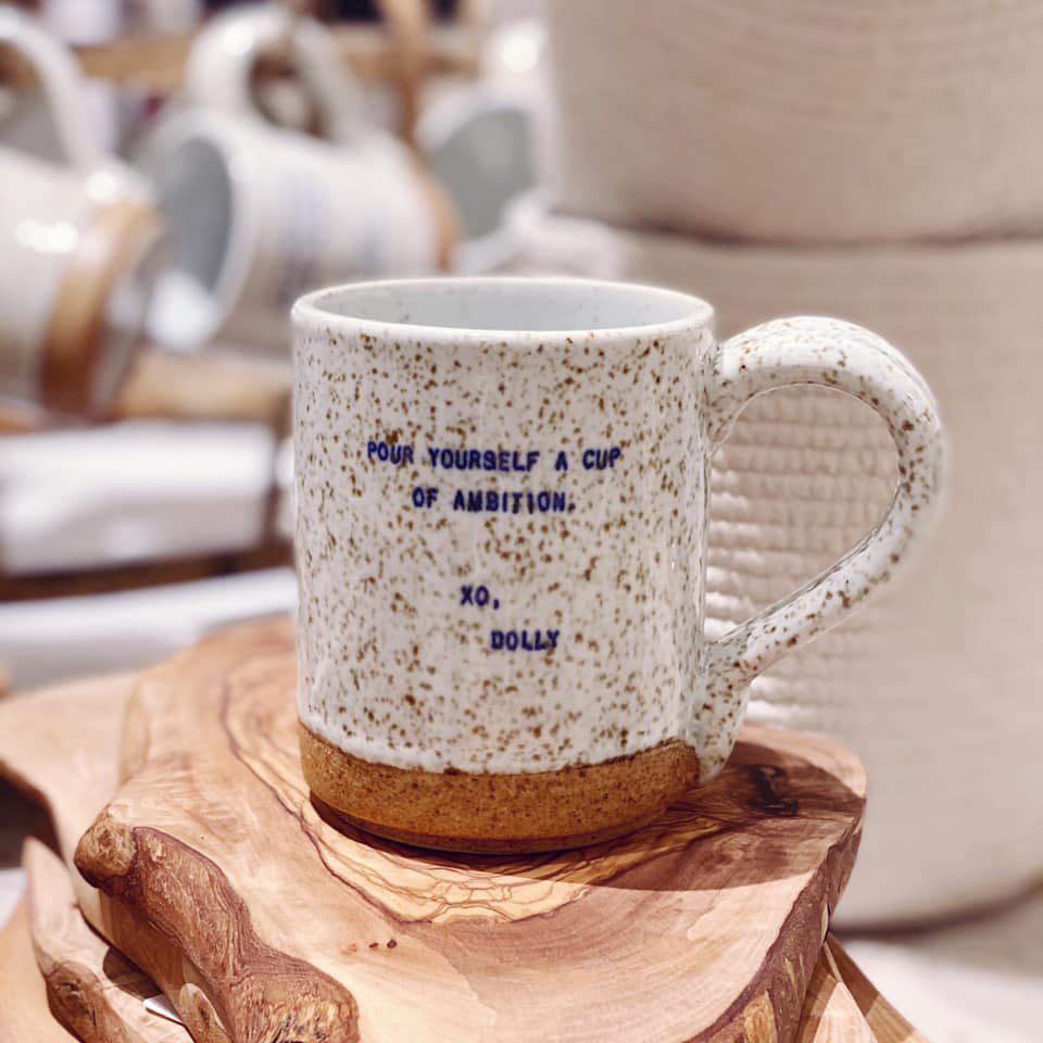 Dolly XO Mug