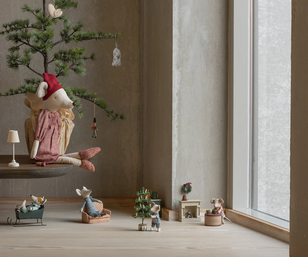 Christmas Tree, Mouse, w/ Lights