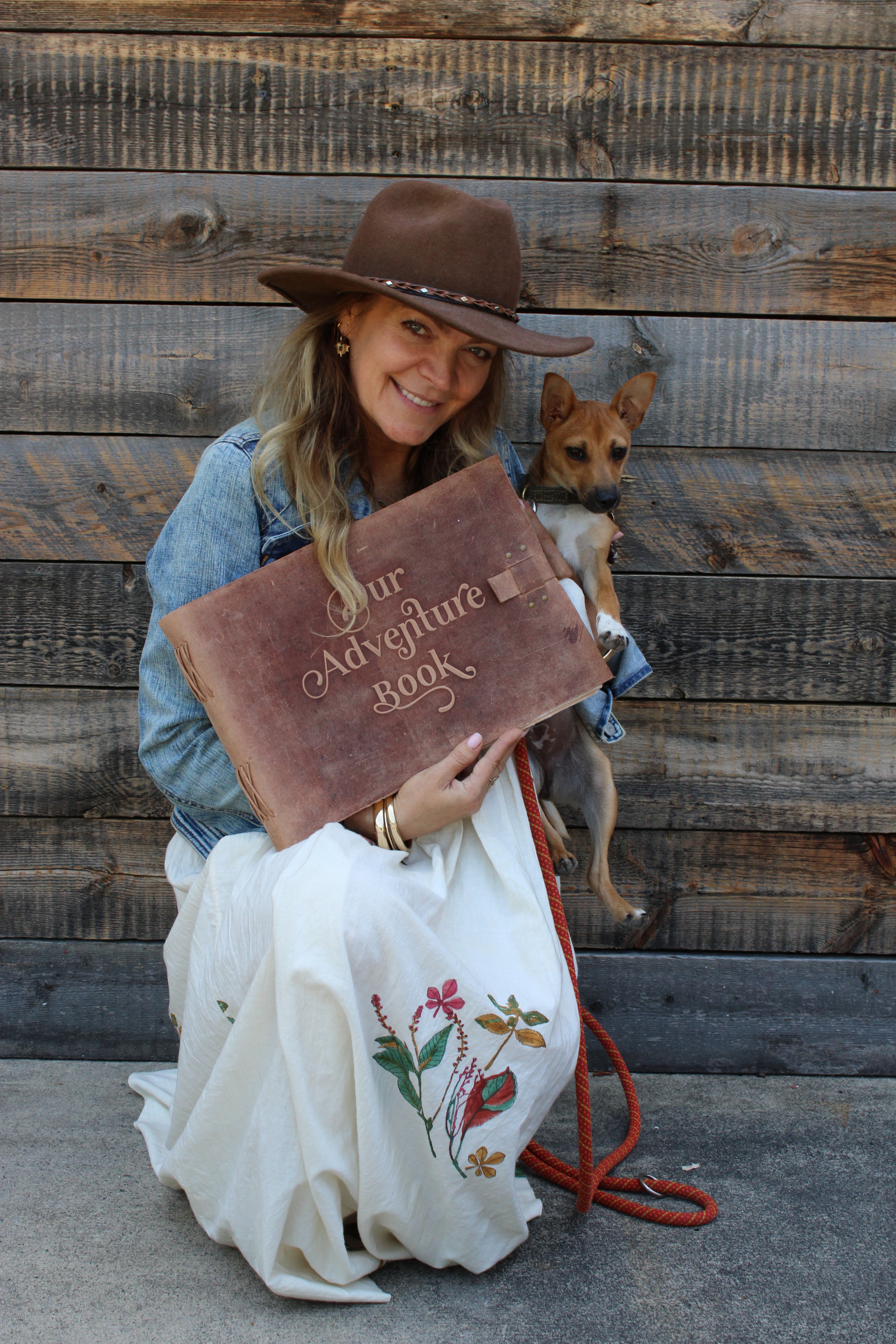 Our Adventure Leather Story Keeper 14x10 - Terracotta