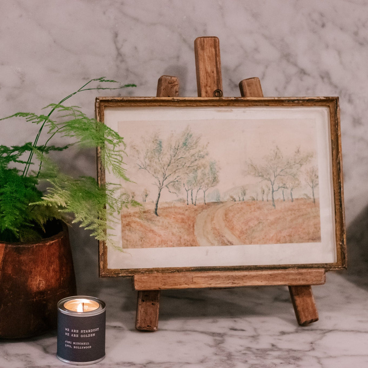 Medium Recycled Pine Wood Easel 13.6 x 8.86