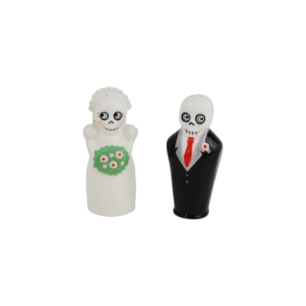 Salt & Pepper Shakers & Mills
