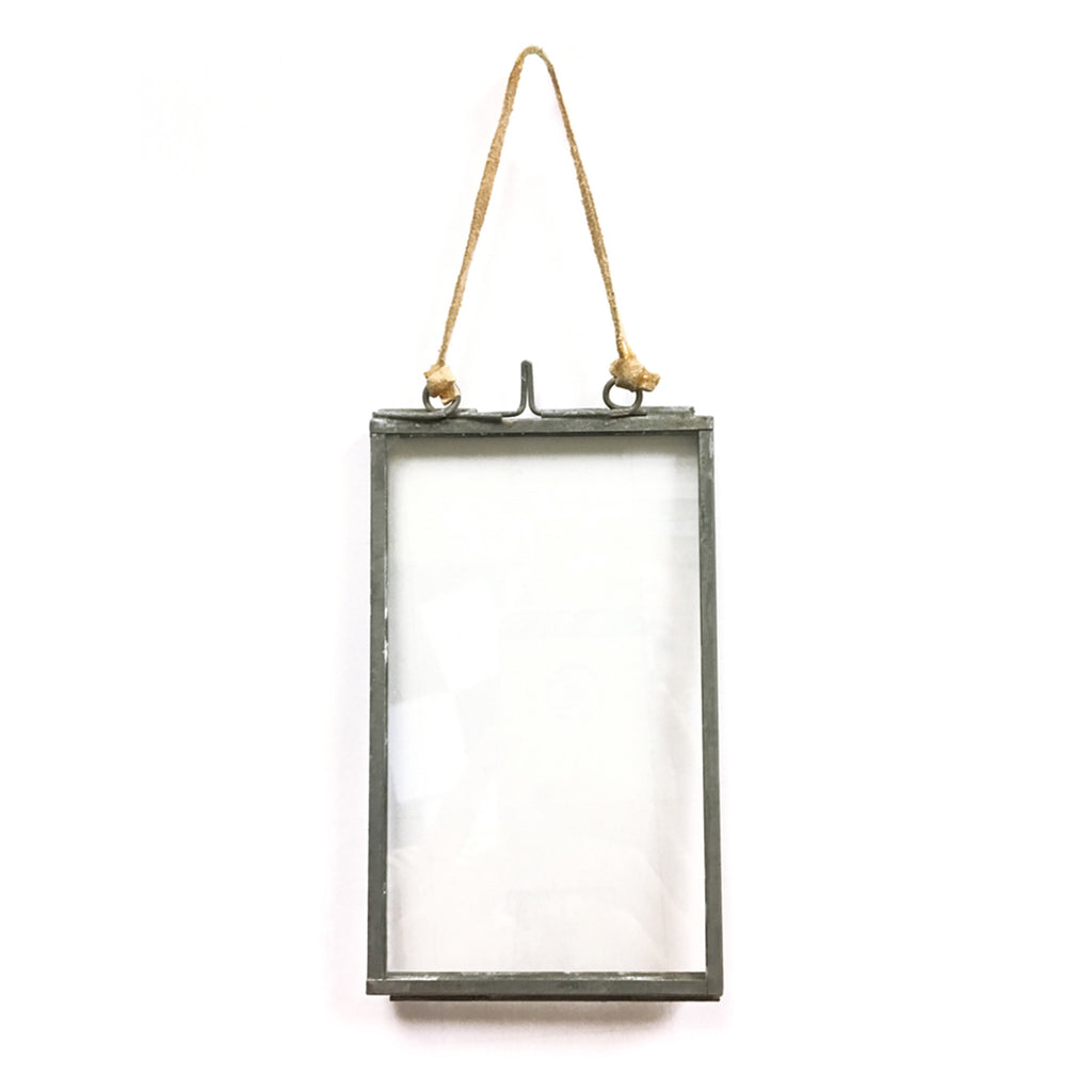 Vertical Zinc Hanging Frame - 3" x 5"