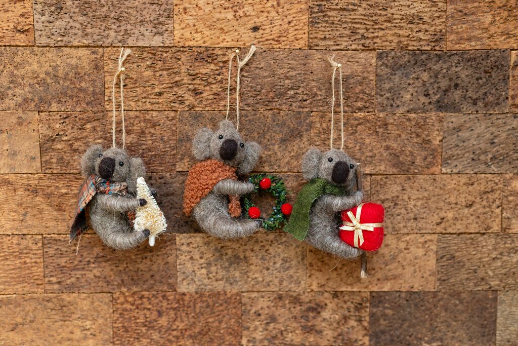 ***Felt Koala Ornament with Wreath