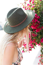 Billie Hat in Olive