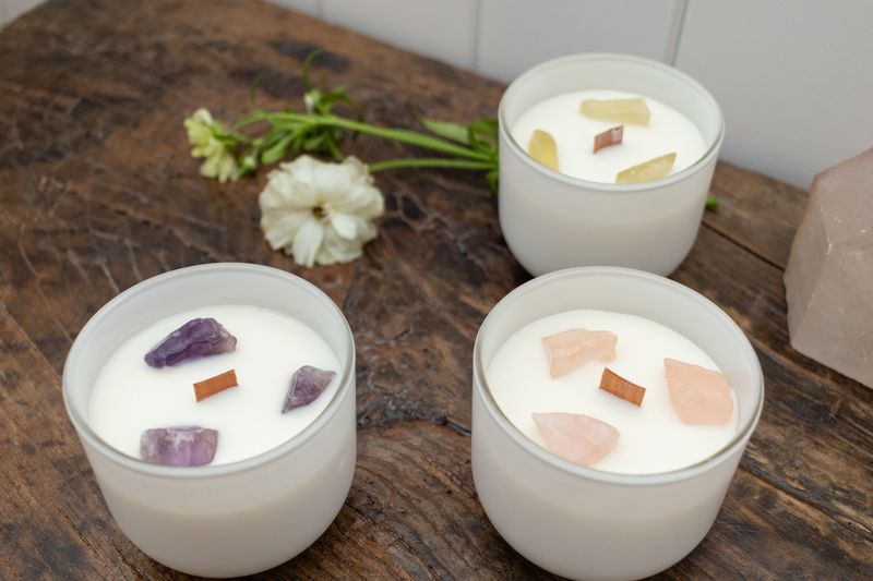 Amethyst Crystal Candle 11oz